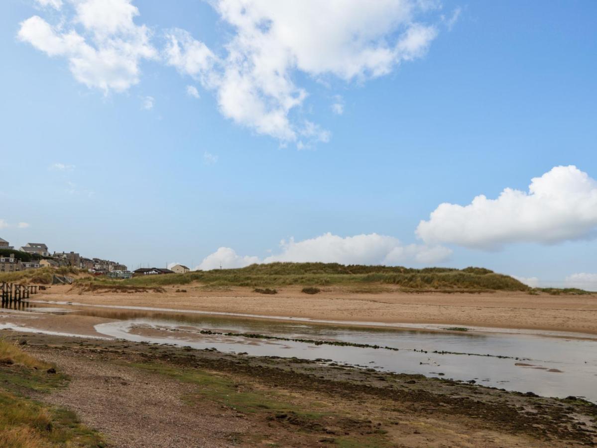 Bay * Lossiemouth